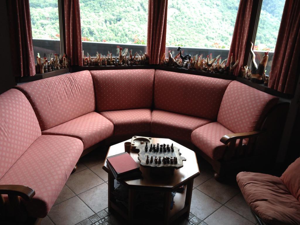 Masoun Dou Caro Hotel Pont-Saint-Martin Bagian luar foto