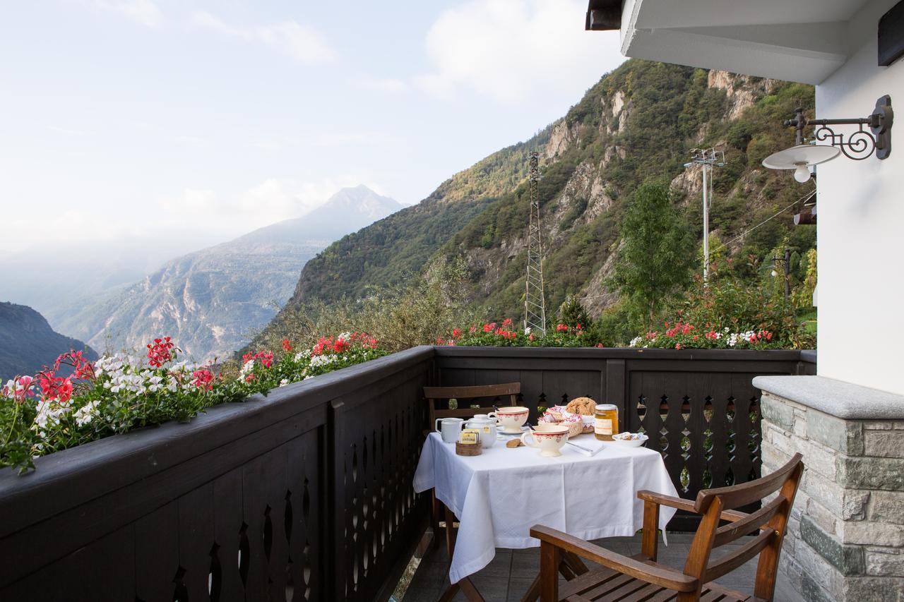 Masoun Dou Caro Hotel Pont-Saint-Martin Bagian luar foto