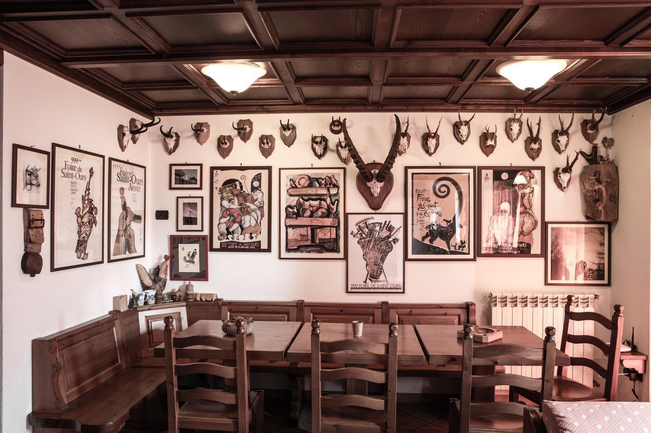 Masoun Dou Caro Hotel Pont-Saint-Martin Bagian luar foto