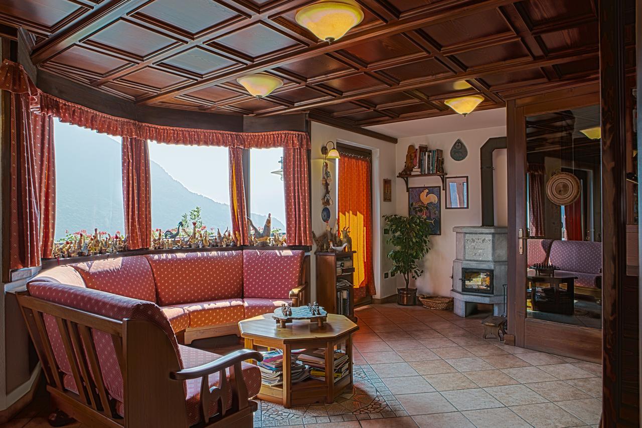 Masoun Dou Caro Hotel Pont-Saint-Martin Bagian luar foto